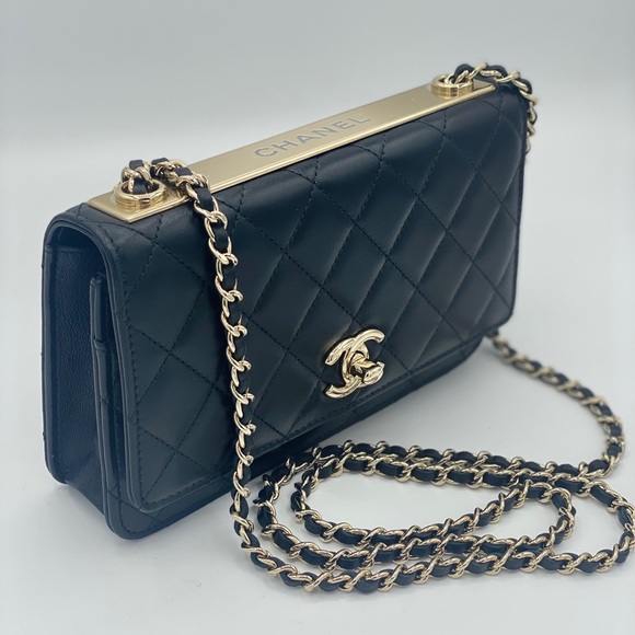 CHANEL TRENDY WALLET ON CHAIN - Picture 1 of 3